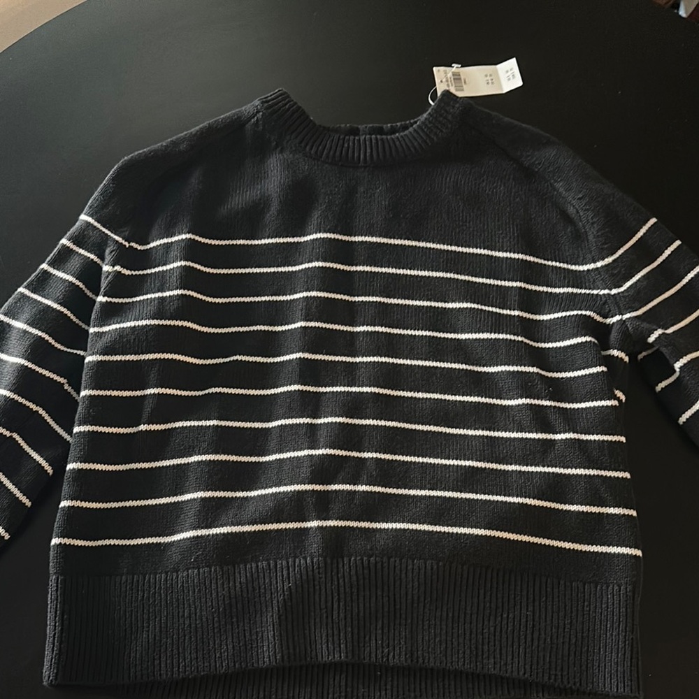 Abercrombie Black and White Striped Sweater